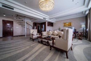 Room - Western Regions Spring Hotel (Wensu)