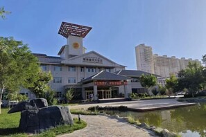 Exterior - Western Regions Spring Hotel (Wensu)