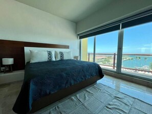 2 bedrooms, iron/ironing board, WiFi, bed sheets - The best sunset in the bay (Puerto Vallarta)