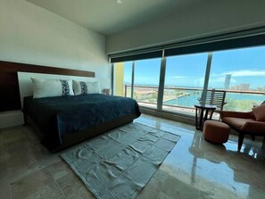 2 slaapkamers, een strijkplank/strijkijzer, wifi, beddengoed