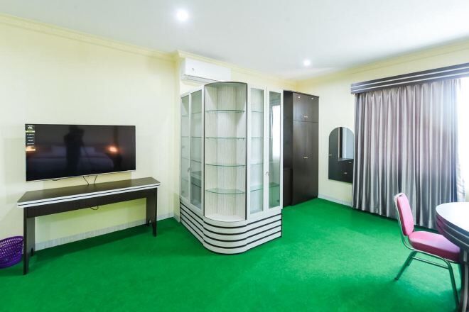 المنشأة من الخارج