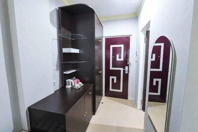RedDoorz @ Brother Homestay Kupang