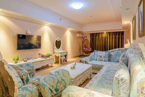 Room - Qiqihar Wanda Lake Yun Apartment Hotel (Qiqihar)