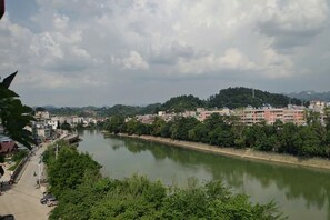 Unclassified image, 5 of 7, button - Pingtang Yuqi Hotel (Pingtang)