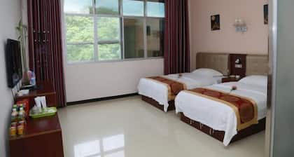 Pingtang Yuqi Hotel