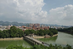 Unclassified image, 4 of 7, button - Pingtang Yuqi Hotel (Pingtang)
