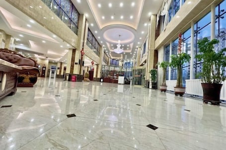 Interior. Super 8 Hotel (Qitai Tuanjie South Road Branch)
