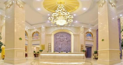 Vienna International Hotel (Meizhou Dingzi Bridge)