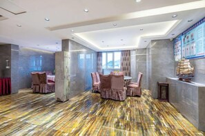 Dining - Blossoming Quality Hotel (Xining)