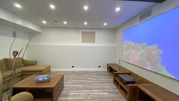 Smart TV, stereo