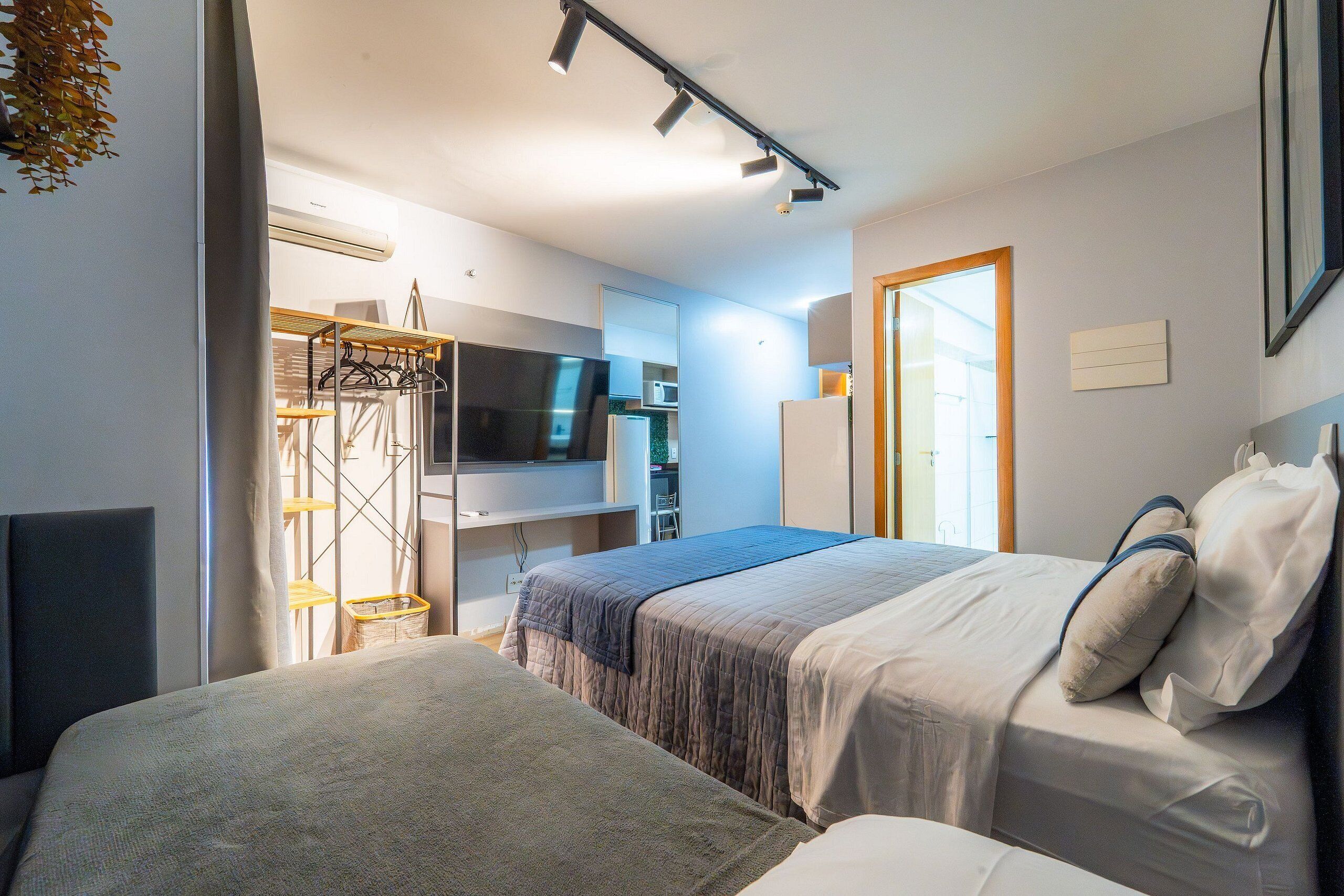 Apartamento básico | 1 quarto, escrivaninha, espaço de trabalho para notebook