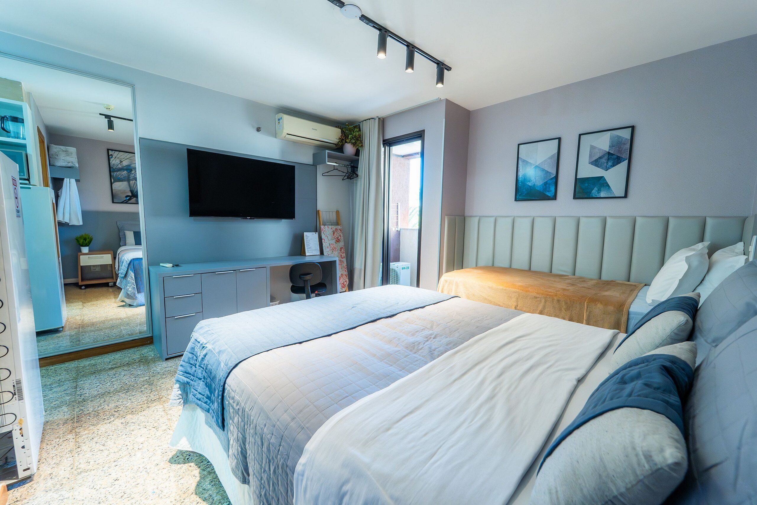 Apartemen | 1 kamar tidur, meja kerja, dan ruang kerja ramah laptop