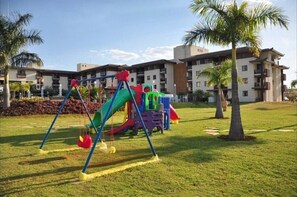 Basic Apartment | Children's area - Life resort (Brasília)