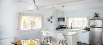 The Manzanita Cottage