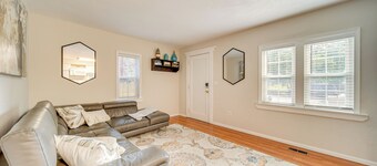 Walkable Townhome in Meridian w/ Private Yard!