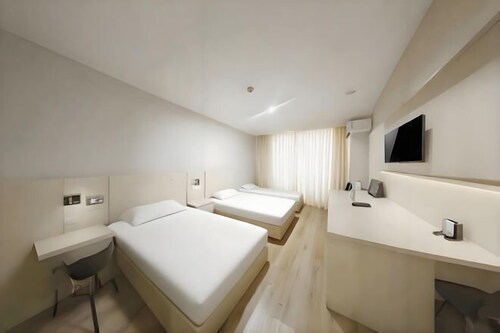 Tongshan Youth Fashion Hotel