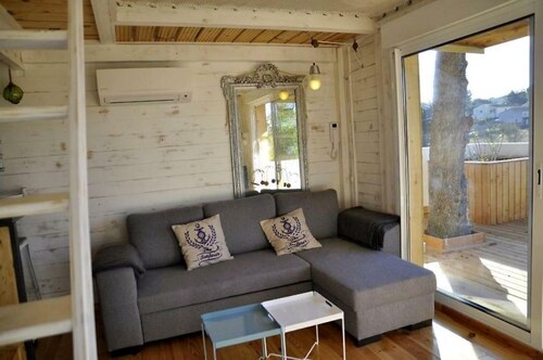 La Bicoque, Cabane Atypique Avec Filet Suspendu Près de Montpellier