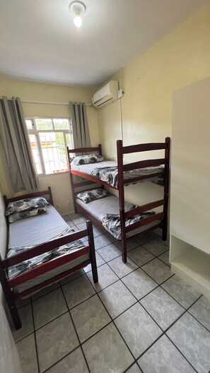 4 多间卧室、WiFi、床单