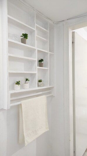 Interior - Charming comfy 2-bedroom apartment with AC, WiFi in enchanting Cairo Governorate (Cairo Governorate)