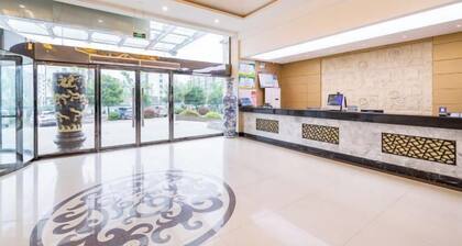 Zhongshan New Town Hotel