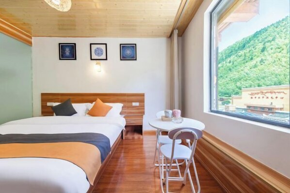 Room - Miyi lnn (Xiaojin)