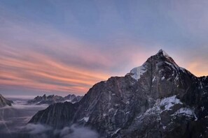 Miscellaneous - Miyi lnn (Xiaojin)