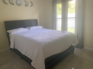 3 bedrooms, WiFi, bed sheets