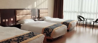 Yida Hotel (Changbai Mountain West Slope Tourist Transfer Center)