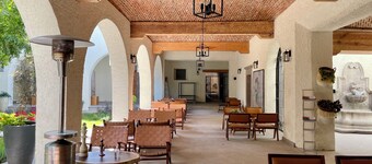House overlooking the Cimatario ecological reserve