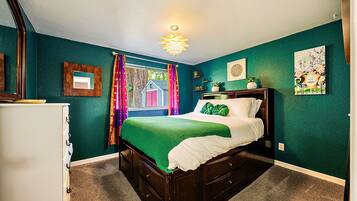 3 quartos, cortinas blackout, ferros/tábuas de passar roupa