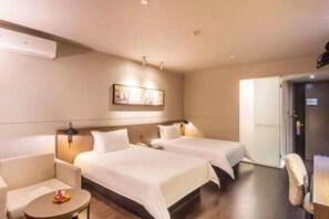 Room - Jinjiang Inn Select (Harbin Central Avenue Pedestrian Street Airport Bus Station) (Harbin)