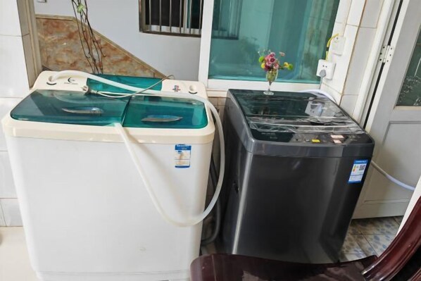 Laundry room - Hengtai Hotel, Jingshan (Yanshan)