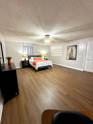 3 bedrooms, WiFi, bed sheets