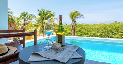 Villa Brisa Del Mar - Coral Estate Resort