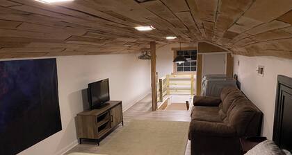 Charming cottage with AC and WiFi in welcoming Goodlettsville