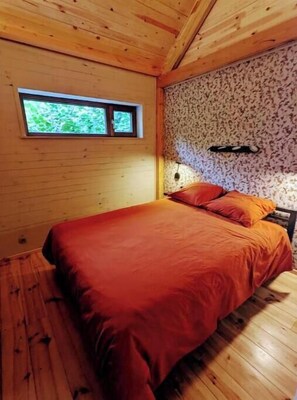 1 chambre, bureau, fer et planche Ă repasser, Wi-Fi