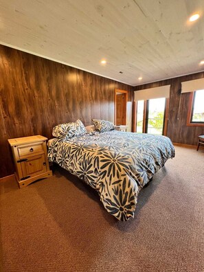 Comfort Double or Twin Room, 1 Bedroom, Pool View, Corner | Soundproofing, free WiFi - Family Suites Hotel Boutique (Panguipulli)