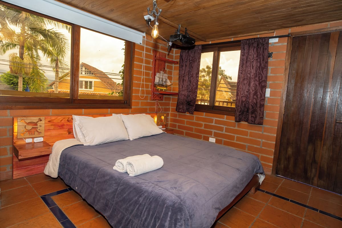 Habitación doble ejecutiva | Ropa de cama de alta calidad, wifi gratis y ropa de cama