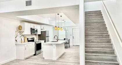 6 min downtown New home