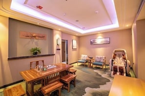 Room - Yueyue Hotel (Zhengzhou Datong Road Railway Station East Plaza) (Zhengzhou)