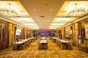 Restaurant - Yueyue Hotel (Zhengzhou Datong Road Railway Station East Plaza) (Zhengzhou)