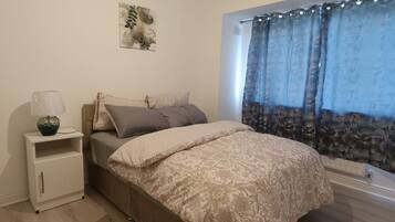 4 soveværelser, strygejern/strygebræt, gratis Wi-Fi, sengetøj