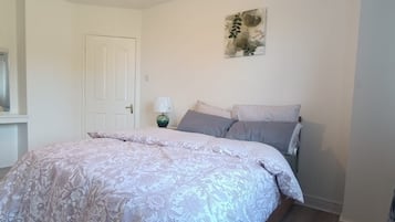 4 chambres, fer et planche Ă repasser, Wi-Fi gratuit, draps fournis