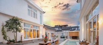 Dali Xianlv Cang Hai Bai Ju Inn