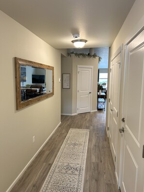 Interior - Brand New Luxury Townhouse Getaway in Lewiston, Idaho!   (Lewiston)