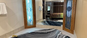 Hardin Lodge Little Bighorn Battle Field I-90