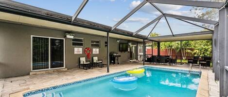 Outdoor pool, a heated pool