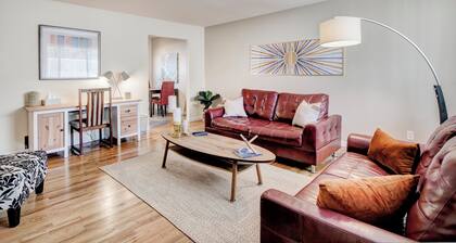 Cozy 2bd 2ba near Nob Hill home Garage Parking