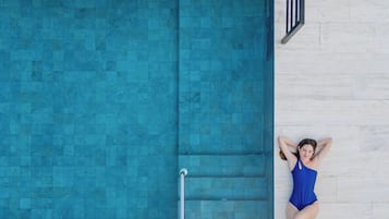 Kolam renang outdoor