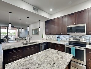Studio (2 Bedrooms) | Miscellaneous